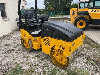 Apisonadora de asfalto BOMAG BW120AD-4