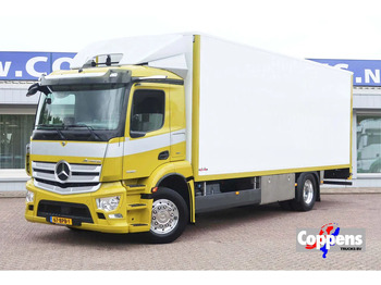 Camión caja cerrada MERCEDES-BENZ Actros