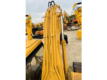 Excavadora de cadenas Super Good Condition Japanese Made Used Cat 320b 320bl Hydraulic Tracked Excavator At Favorable Price In Shanghai: foto 4