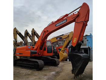 Excavadora de cadenas DOOSAN DX225