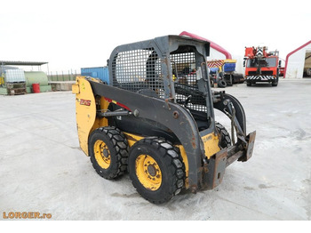 Minicargadora New Holland L 215: foto 4