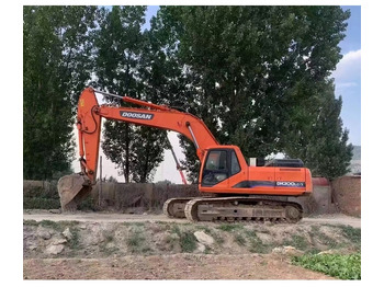 Excavadora de cadenas DOOSAN DH300