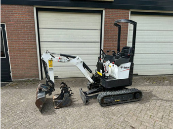 Miniexcavadora BOBCAT E10