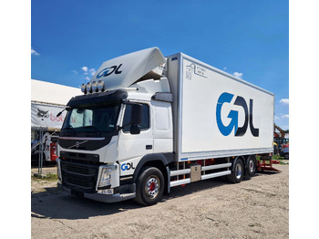 Camión frigorífico VOLVO FM