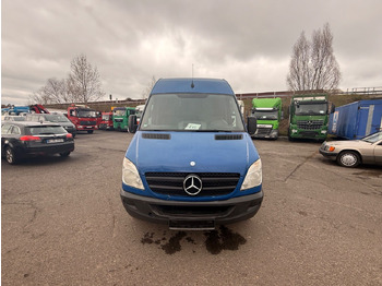 Furgón MERCEDES-BENZ Sprinter 313