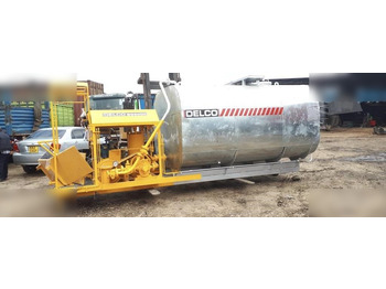 Distribuidor de asfalto DELCO