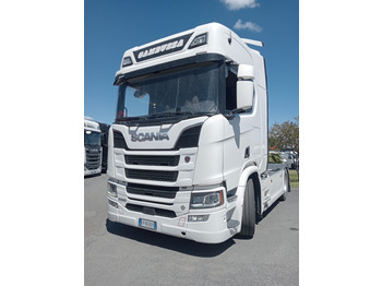 Cabeza tractora SCANIA R 520
