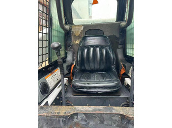 Minicargadora Bobcat S300: foto 2