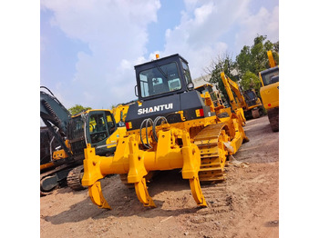 Bulldozer SHANTUI