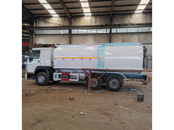 Camión cisterna para transporte de combustible Howo 375: foto 4