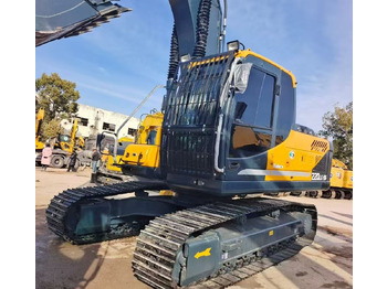 Excavadora de cadenas Hyundai R220LC-9S: foto 4