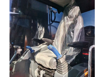 Excavadora de cadenas Hyundai R220LC-9S: foto 5