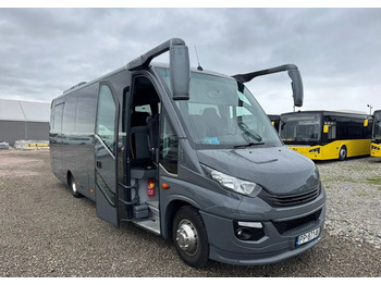 Minibús IVECO Daily