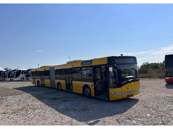 Autobús articulado SOLARIS