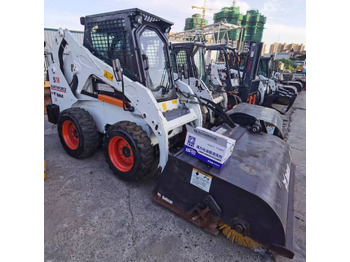 Minicargadora BOBCAT S18