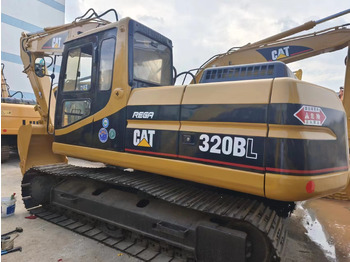 Excavadora de cadenas CATERPILLAR 320BL