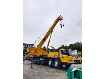 Autogrúa XCMG QY75K: foto 3