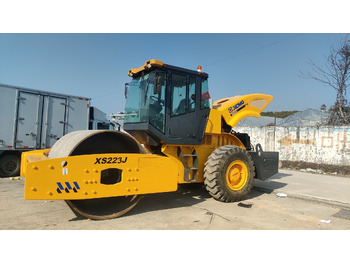Apisonadora de asfalto XCMG XS223J