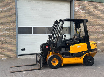 Carretilla elevadora JCB