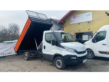 Furgoneta basculante IVECO Daily