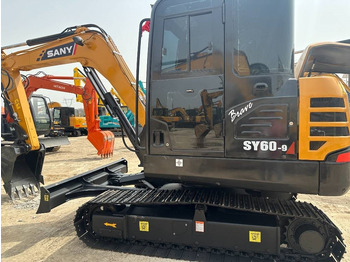 Miniexcavadora SANY