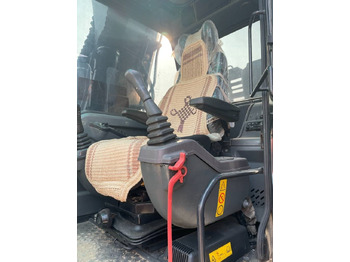 Excavadora de cadenas Volvo EC 140: foto 3