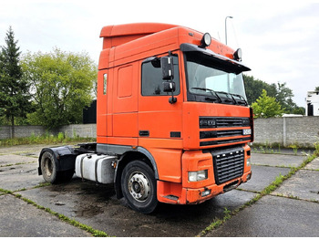 Cabeza tractora DAF XF 95 430