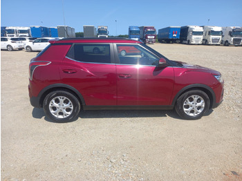 SUV/ Todoterreno SSANG YONG Tivoli SUV: foto 5