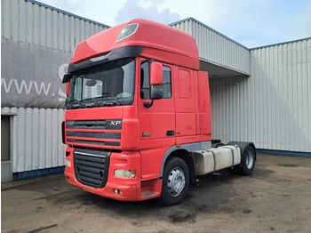 Cabeza tractora DAF XF 105 460