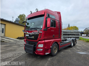 Camión multibasculante MAN TGX 26.480