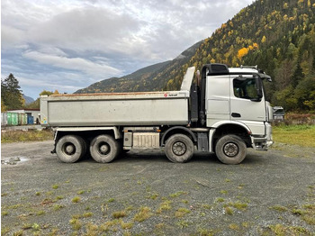 Camión volquete 2019 Mercedes-Benz Arocs 3258K 8x4 tippbil: foto 4 Camión volquete 2019 Mercedes-Benz Arocs 3258K 8x4 tippbil: foto 4