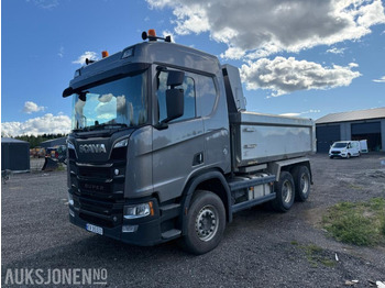 Camión volquete SCANIA R 650