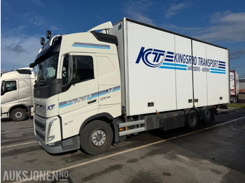 Camión caja cerrada VOLVO FH