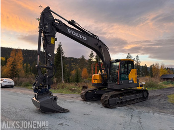 Excavadora VOLVO ECR235EL