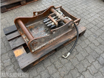 Implemento para Maquinaria de construcción S70 feste med OilQuick: foto 3