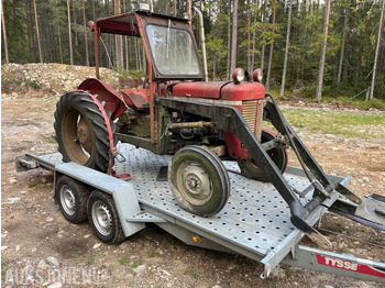 Tractor MASSEY FERGUSON