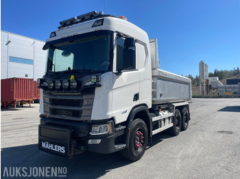 Camión volquete SCANIA R 560