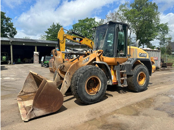 Cargadora de ruedas CASE