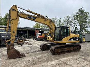 Excavadora de cadenas CATERPILLAR 318CL