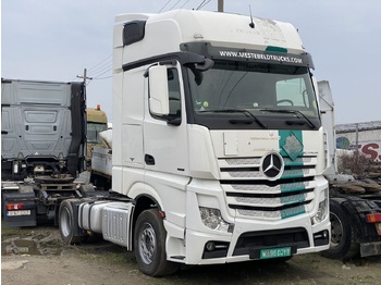 Cabeza tractora MERCEDES-BENZ Actros 1842