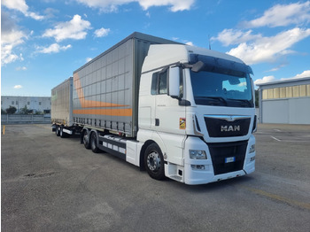 Camión lona MAN TGX 26.440