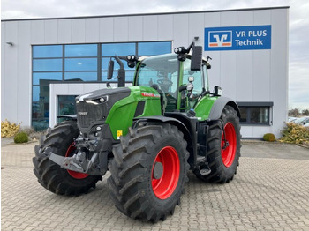 Tractor FENDT 724 Vario