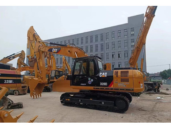 Excavadora de ruedas CATERPILLAR 320D