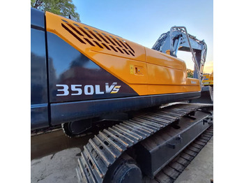 Excavadora de ruedas HYUNDAI