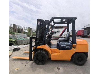 Carretilla elevadora diésel original japanese second hand TOYOTA FD30 diesel forklift with good condition used Toyota FD30 forklift for sale in china: foto 2