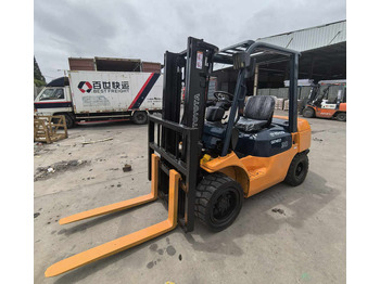 Carretilla elevadora diésel original japanese second hand TOYOTA FD30 diesel forklift with good condition used Toyota FD30 forklift for sale in china: foto 3