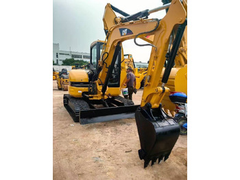 Miniexcavadora CATERPILLAR