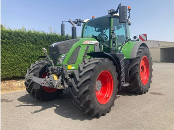 Tractor FENDT 724 Vario