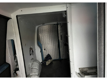 Vehículo de colección Volkswagen Transporter T6 Transporter Bankowóz kuloodporny opanceżony Model 2018: foto 4