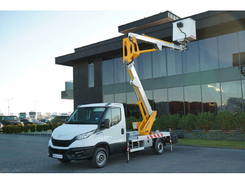 Camión con plataforma elevadora IVECO Daily